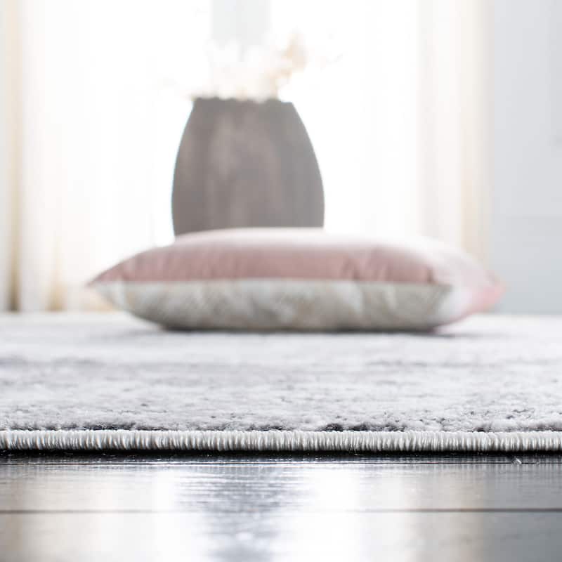SAFAVIEH Amelia Modern Abstract Rug
