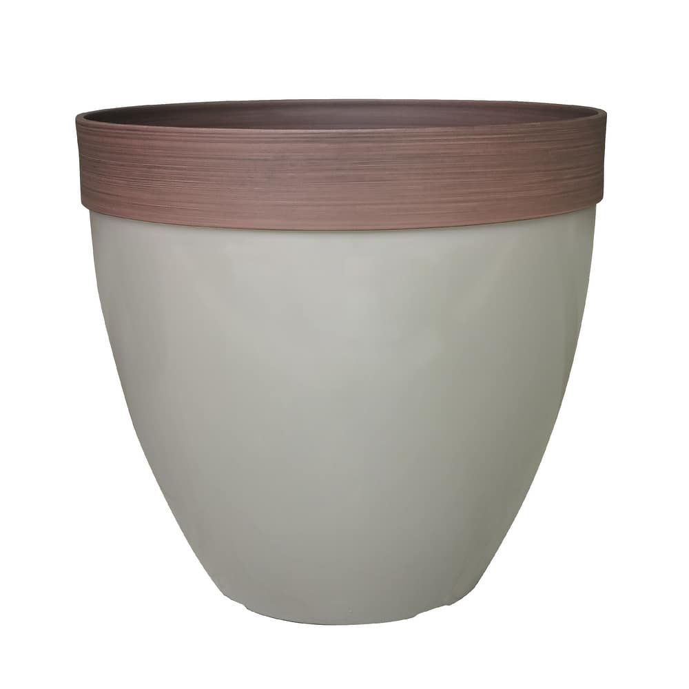 Southern Patio Hornsby Resin Planter