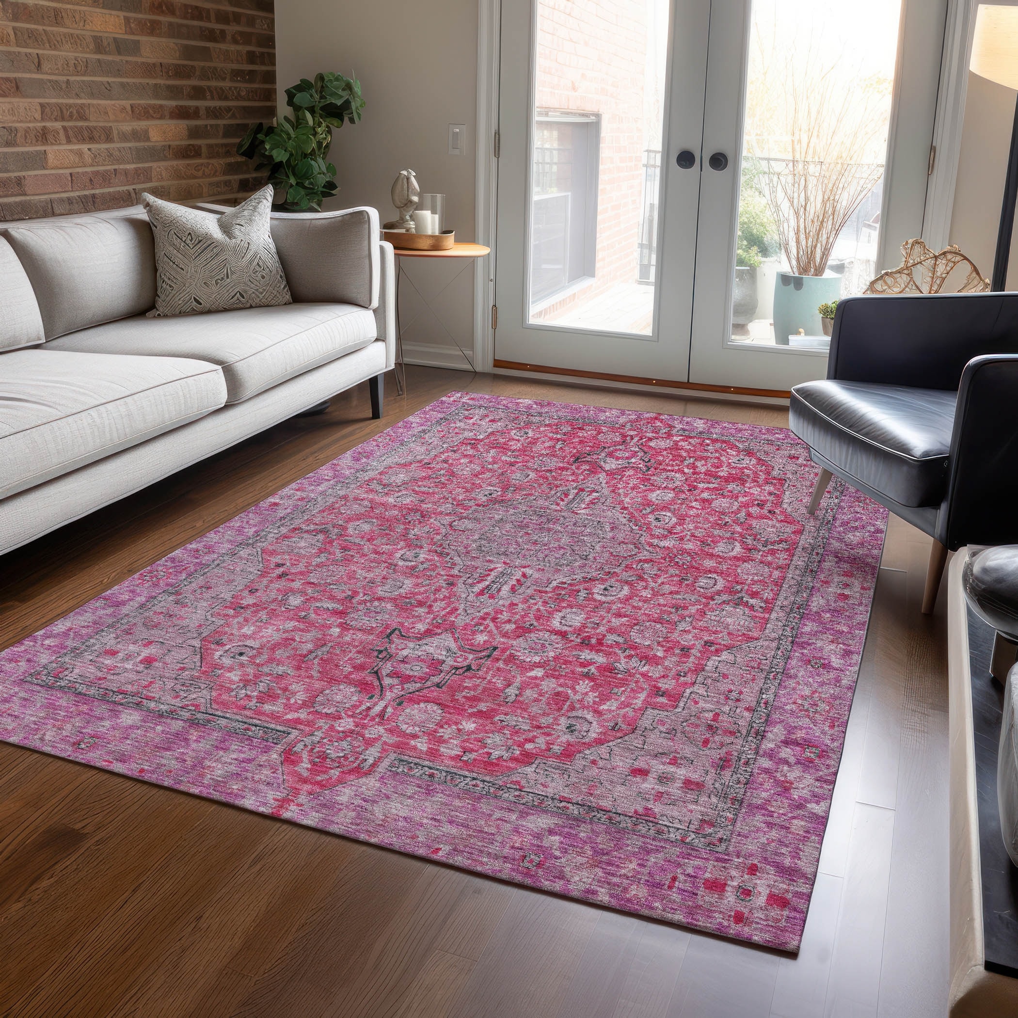 Machine Washable Indoor/ Outdoor Traditional Persian Chantille Rug
