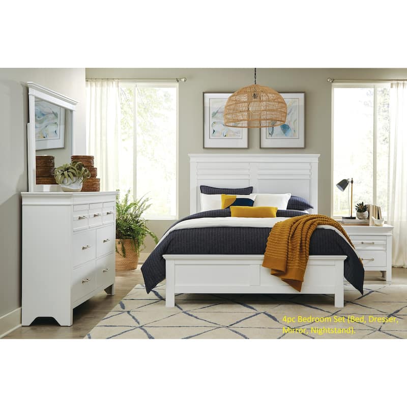 Queen Size Wood Panel Bed with Headboard, Footboard, and Rails