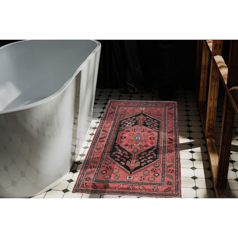 ECARPETGALLERY Hand-knotted Andelz Red Wool Rug - 4'3 x 7'8