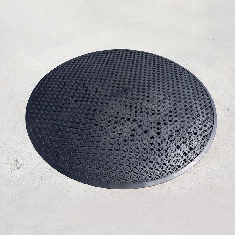 Rubber-Cal Circular Rubber Mat - 54" Diameter - 54in Diameter