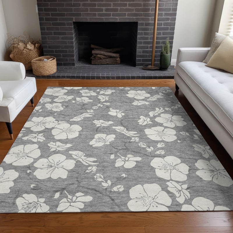 Machine Washable Indoor/ Outdoor Calm Floral Chantille Rug