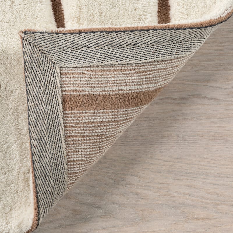 Nazco Abstract New Zealand Wool Area Rug - 4' x 6' - Cream