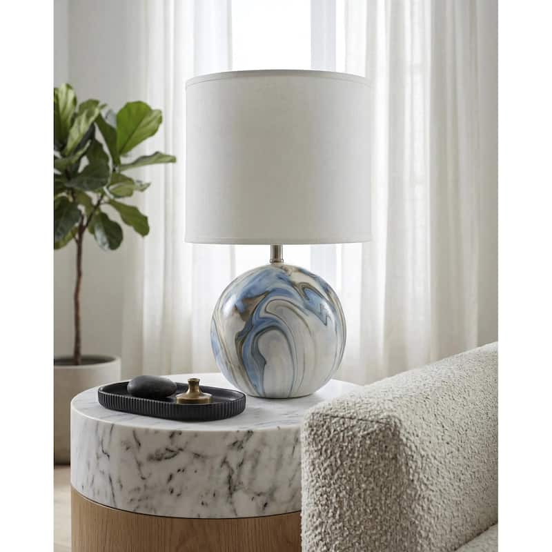 Livabliss Vogel Traditional Accent Table Lamp