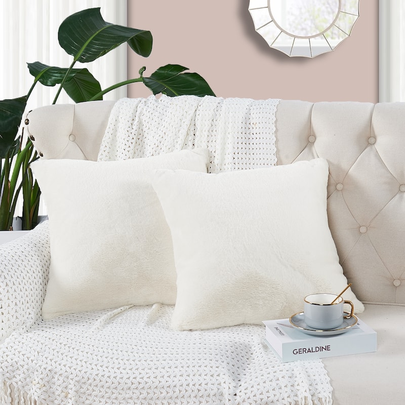 Home Soft Things FoxFauxFur Pillow Shell Set 2pcs 20"X20" - Gardenia