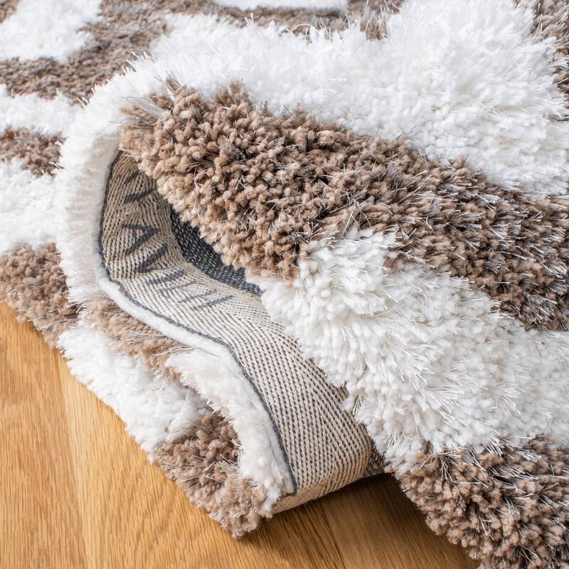 SAFAVIEH Handmade Barcelona Shag Rayya Polyester Rug