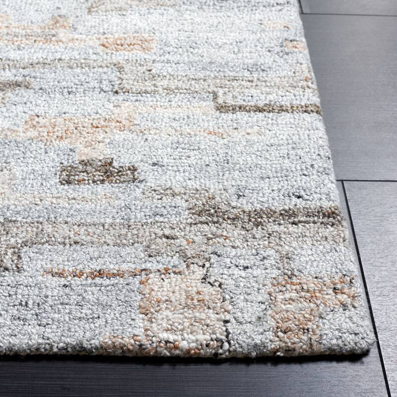 SAFAVIEH Handmade Abstract Brookie Contemporary Rug