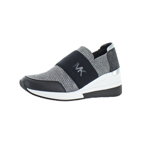 michael kors walking shoes