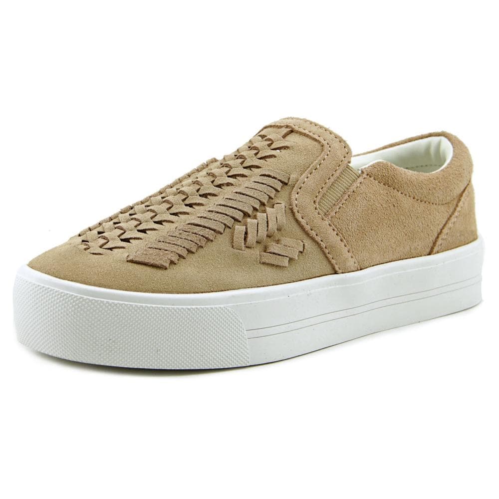 marc fisher tennis shoes