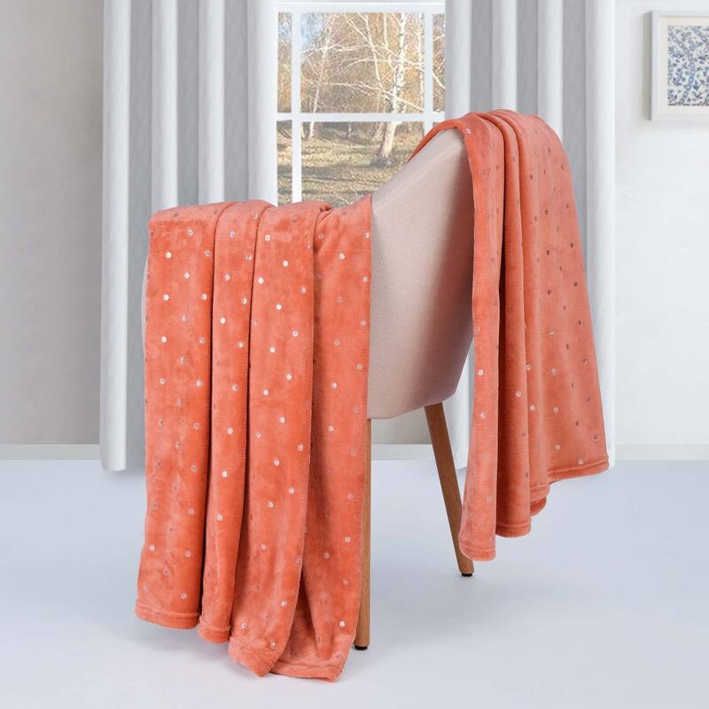 Superior Fleece Plush Medium Weight Soft Fluffy Decorative Blanket