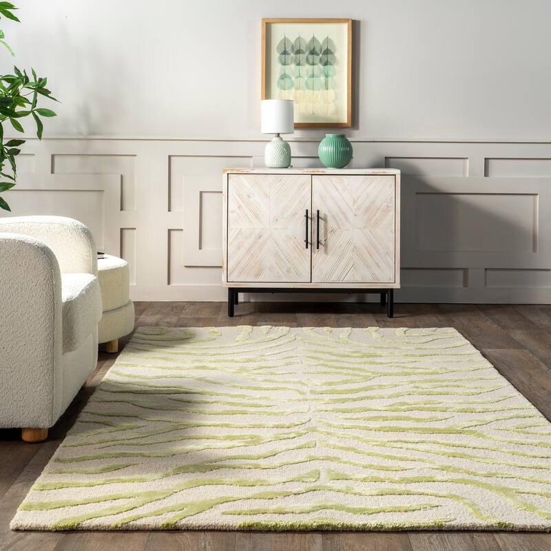 Nuloom Hand Tufted Plush Zebra Area Rug