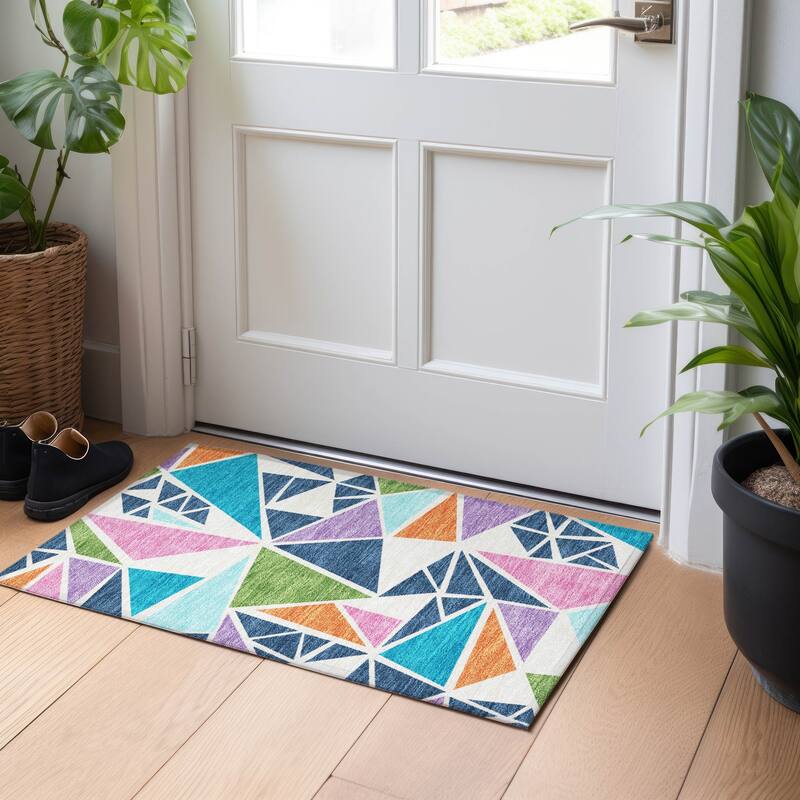 Machine Washable Indoor/ Outdoor Abstract Mosaic Chantille Rug - White - 1'8" x 2'6"