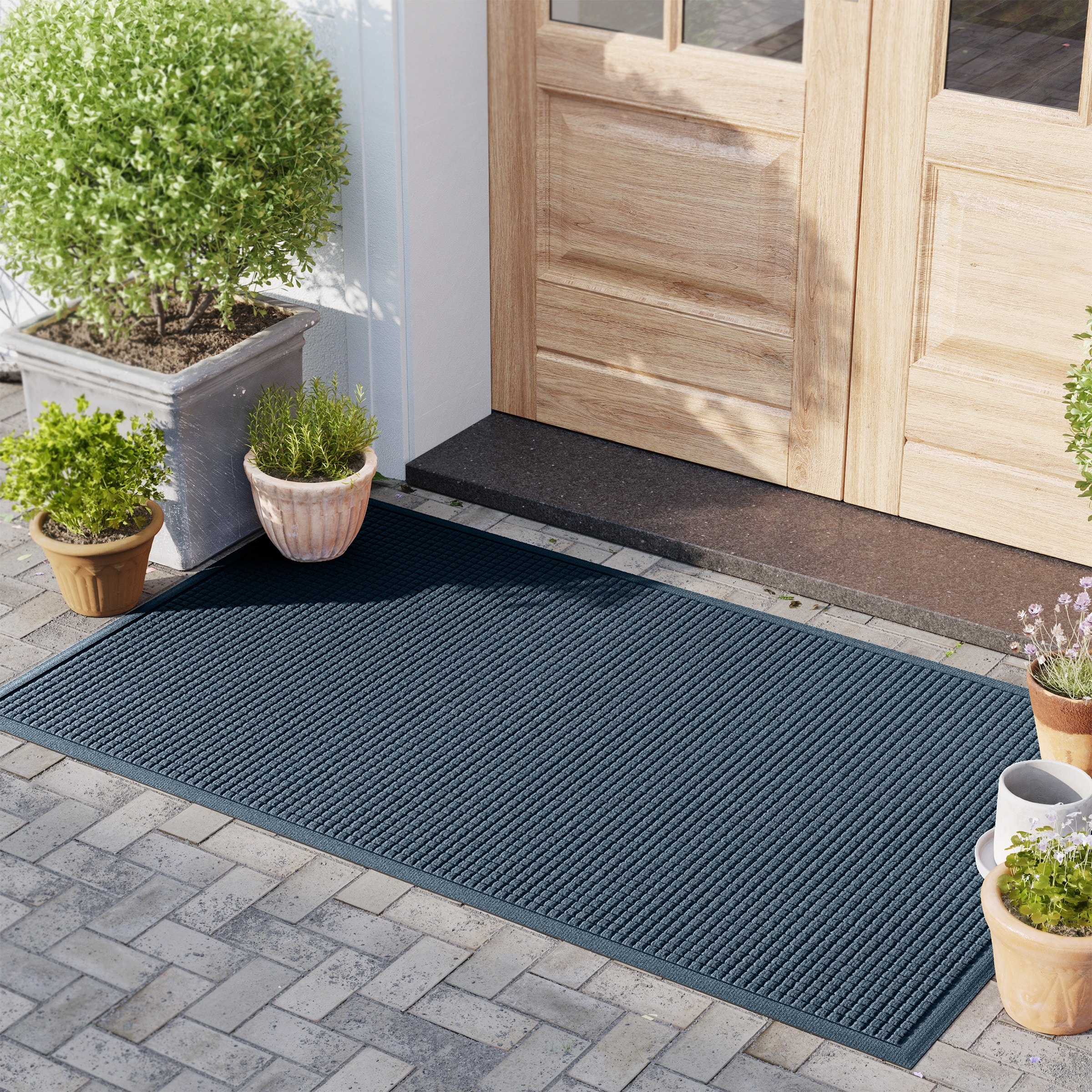 https://ak1.ostkcdn.com/images/products/is/images/direct/ed97fe37046f71d7a1dccc29cd284314c7a6780b/Squares-3x5-Indoor-Outdoor-Door-Mat.jpg