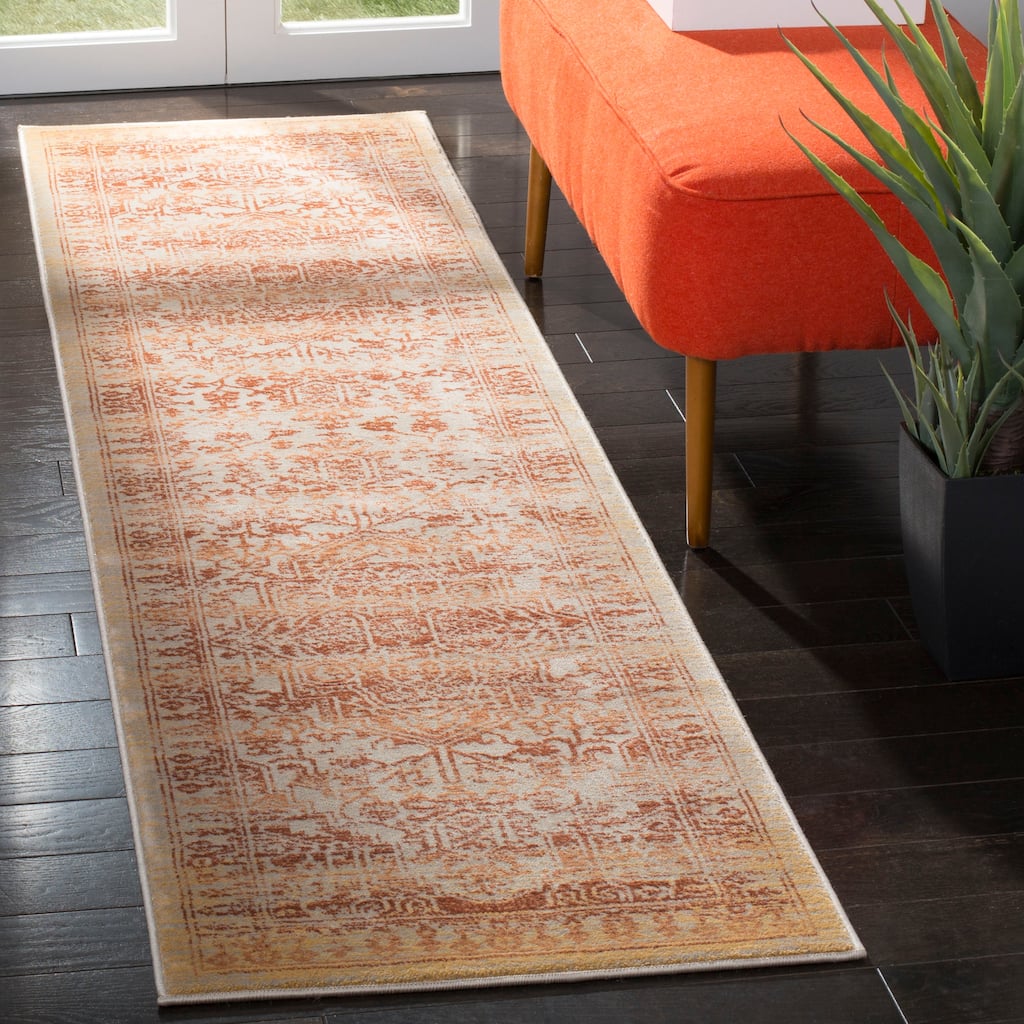 SAFAVIEH Evoke Alesia Distressed Vintage Boho Rug