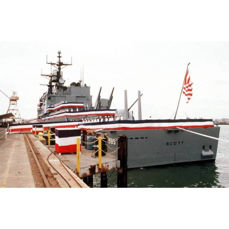 Kidd-class Destroyer Large - Multi-Color