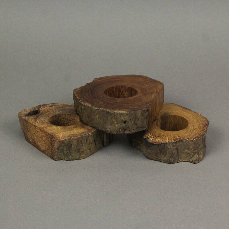 Zeckos Natural Acacia Wood Slice Napkin Rings Dining Decor (Set Of 8) - 1.25 X 4.25 X 4 inches