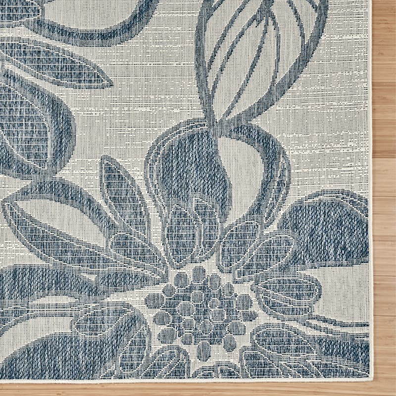Gertmenian Tropea Woodbury Bold Floral Casual Easy Care Flatweave Indoor/ Outdoor Area Rug