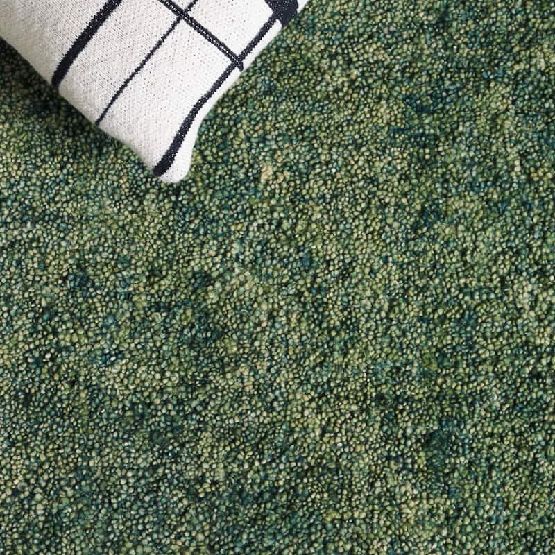 SAFAVIEH Handmade Gabbeh Andrina Southwestern Rug