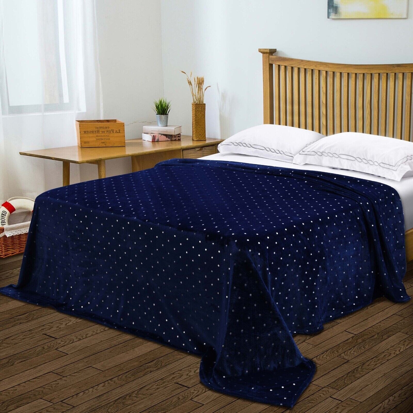 Soft Fluffy Polka Dot Fleece Throw Blanket Creamsicle