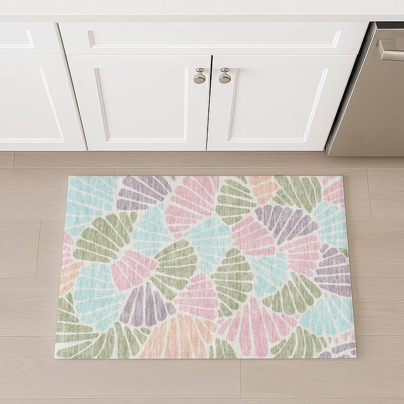 Machine Washable Indoor/ Outdoor Floral Modern Chantille Rug