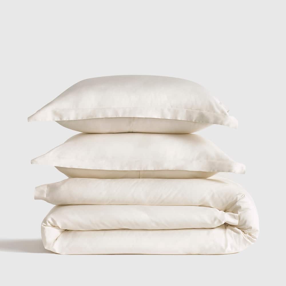 J. Queen Premier Sateen Duvet Cover Set