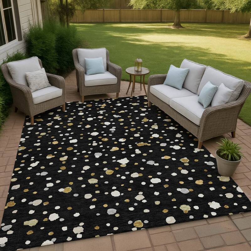 Machine Washable Indoor/ Outdoor Contemporary Sheinelle Chantille Rug - Black - 8' x 10'