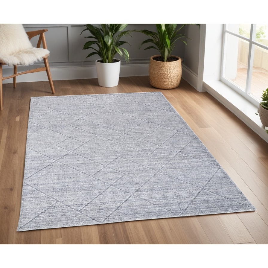 Vena Traditional Woven Area Rug By HomeRoots - 4' x 6'