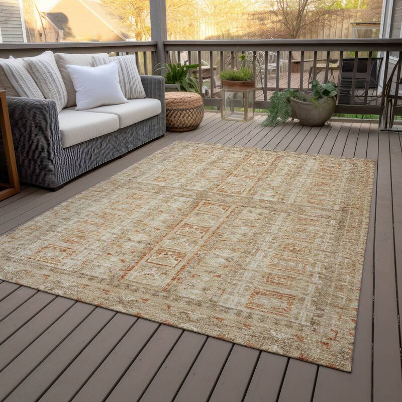 Machine Washable Indoor/Outdoor Global Traditional Chantille Rug