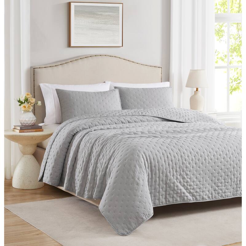 Cayla Microfiber Embossed Quilt Set - Grey - Queen