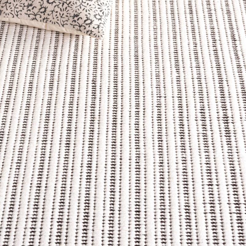 SAFAVIEH Handmade Vermont Muniba Wool & Cotton Rug