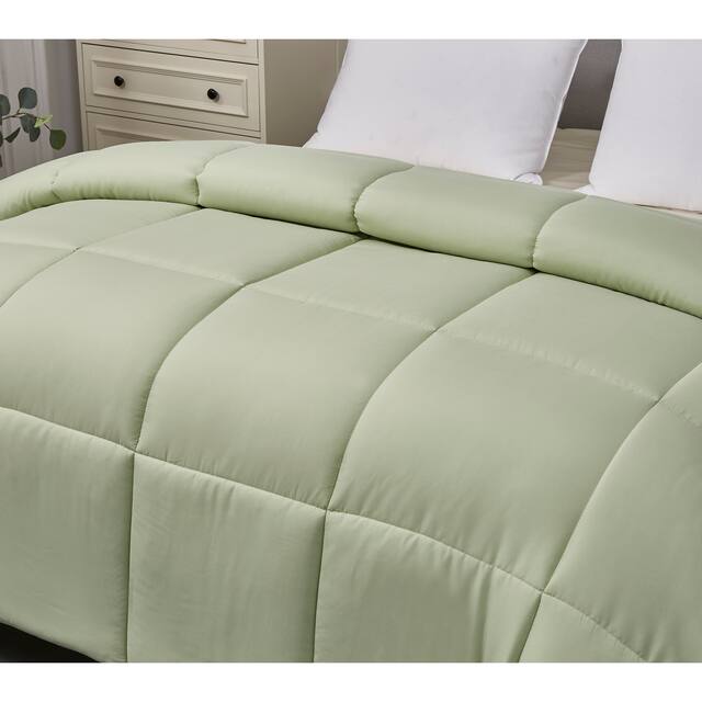 Double-stitched Microfiber Hypoallergenic Down Alternative Comforter