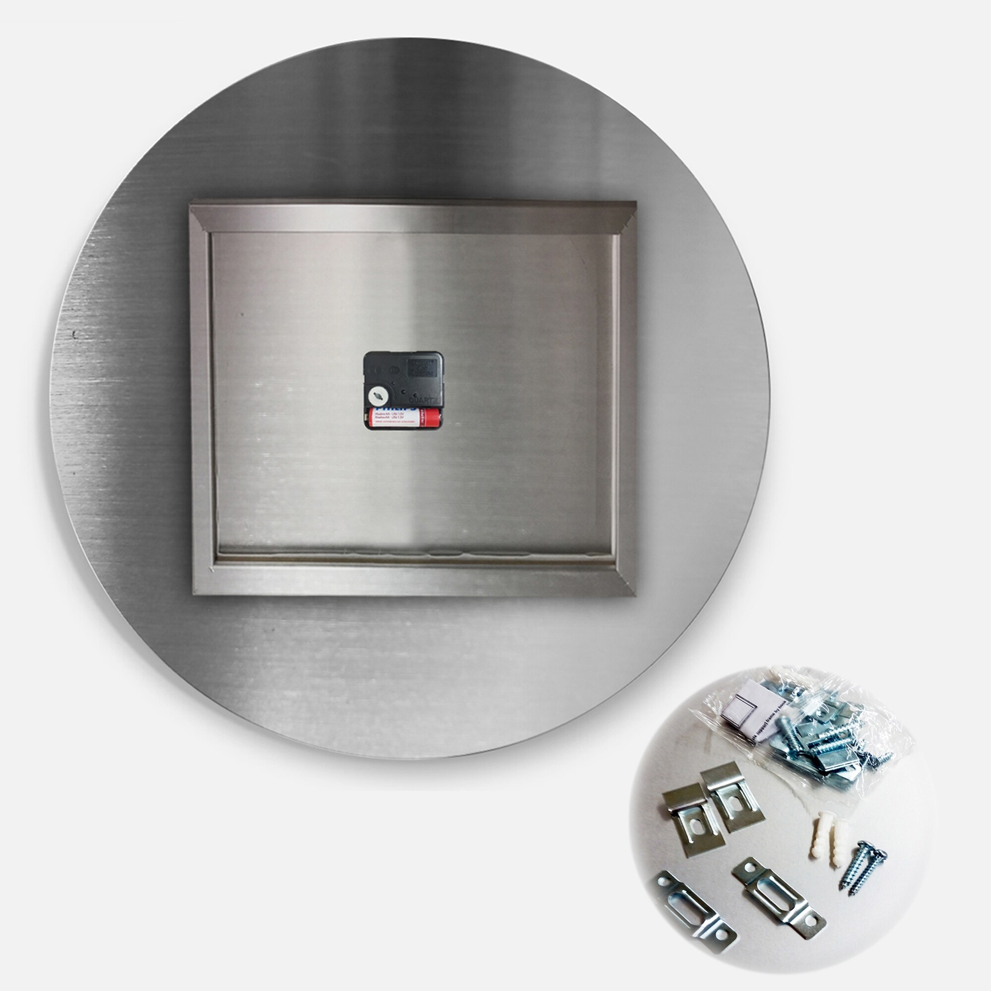 Designart 'Vintage Plant Life XI' Farmhouse wall clock - Bed Bath