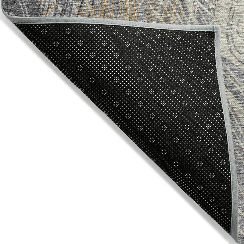 Machine Washable Indoor/ Outdoor Modern Peacock Chantille Rug