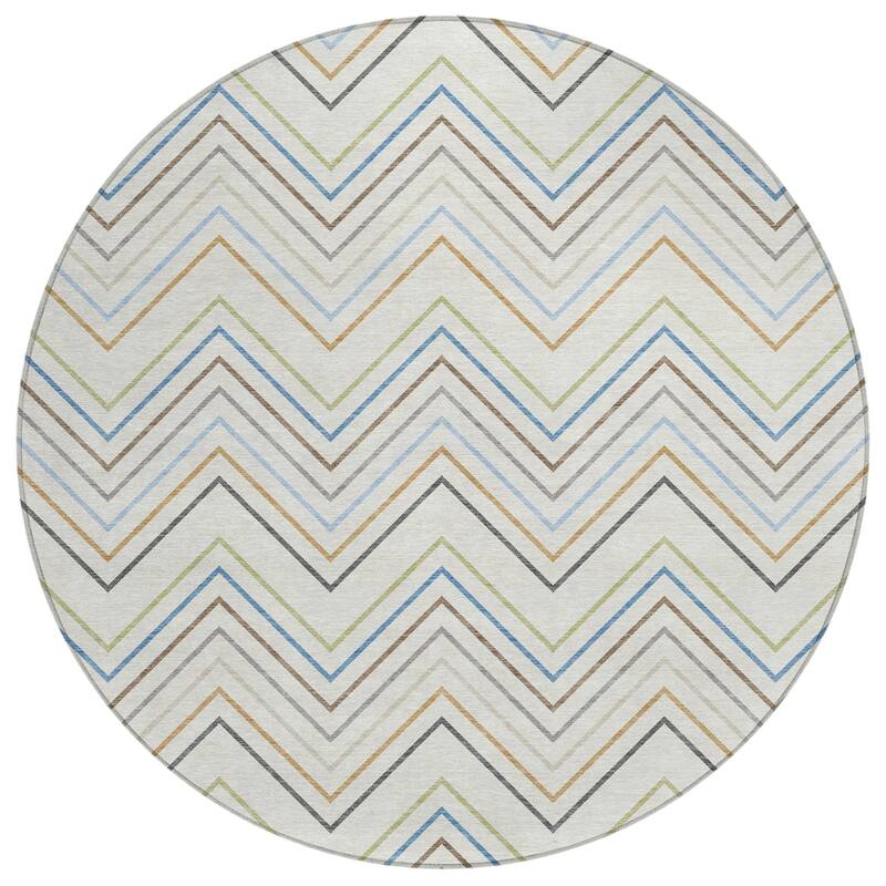 Machine Washable Indoor/ Outdoor Modern Chevron Chantille Rug