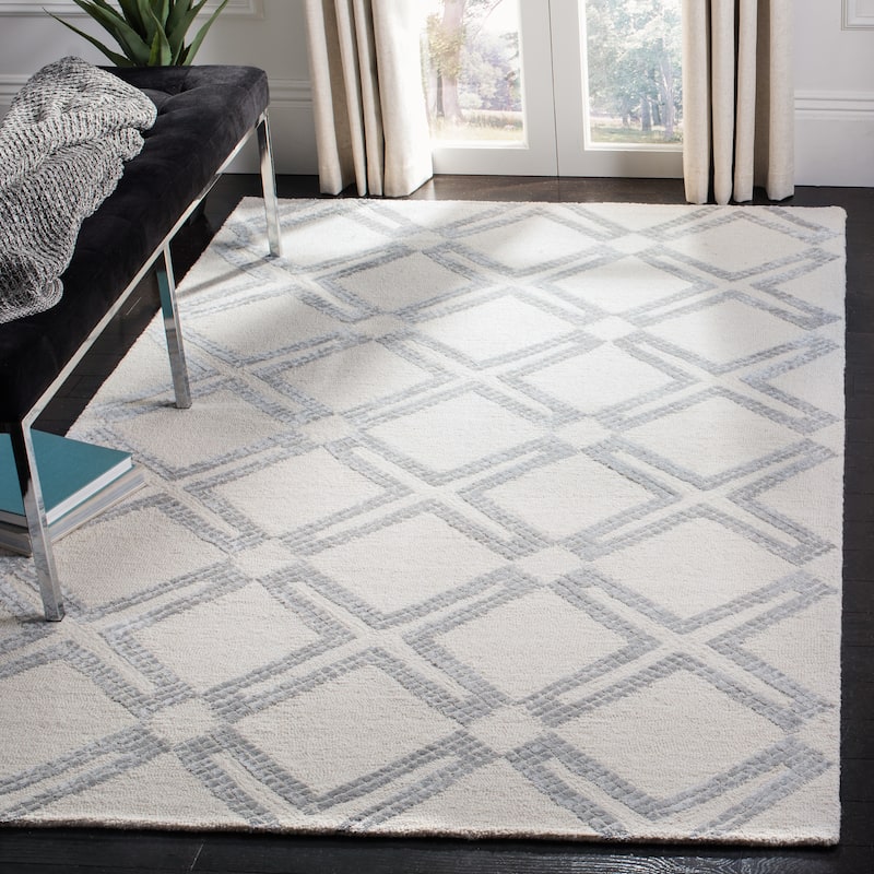 SAFAVIEH Handmade Bellagio Jaryn Modern Oriental Wool Rug - 5' x 8' - Ivory/Silver