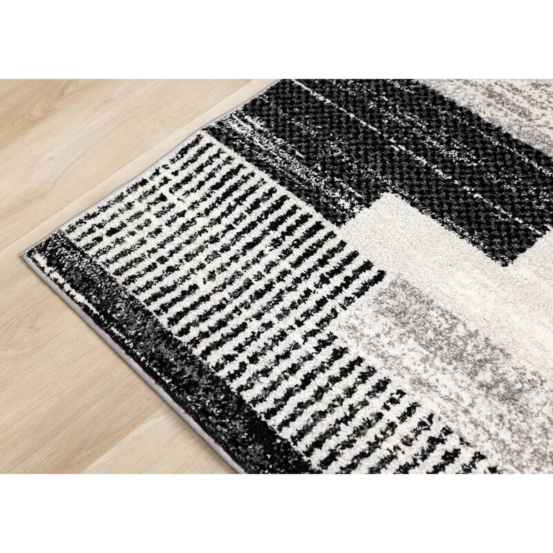 Soft Low-Pile Black White Patterned Lines Area Rug