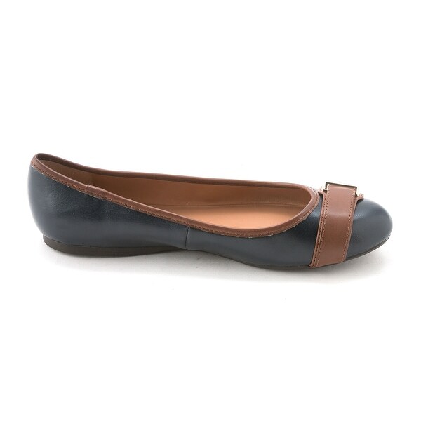 tommy hilfiger ladies flat shoes