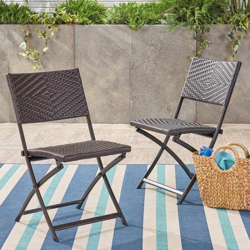 El Paso Outdoor Brown Wicker Folding Chair (Set of 2) by Christopher Knight Home - Brown
