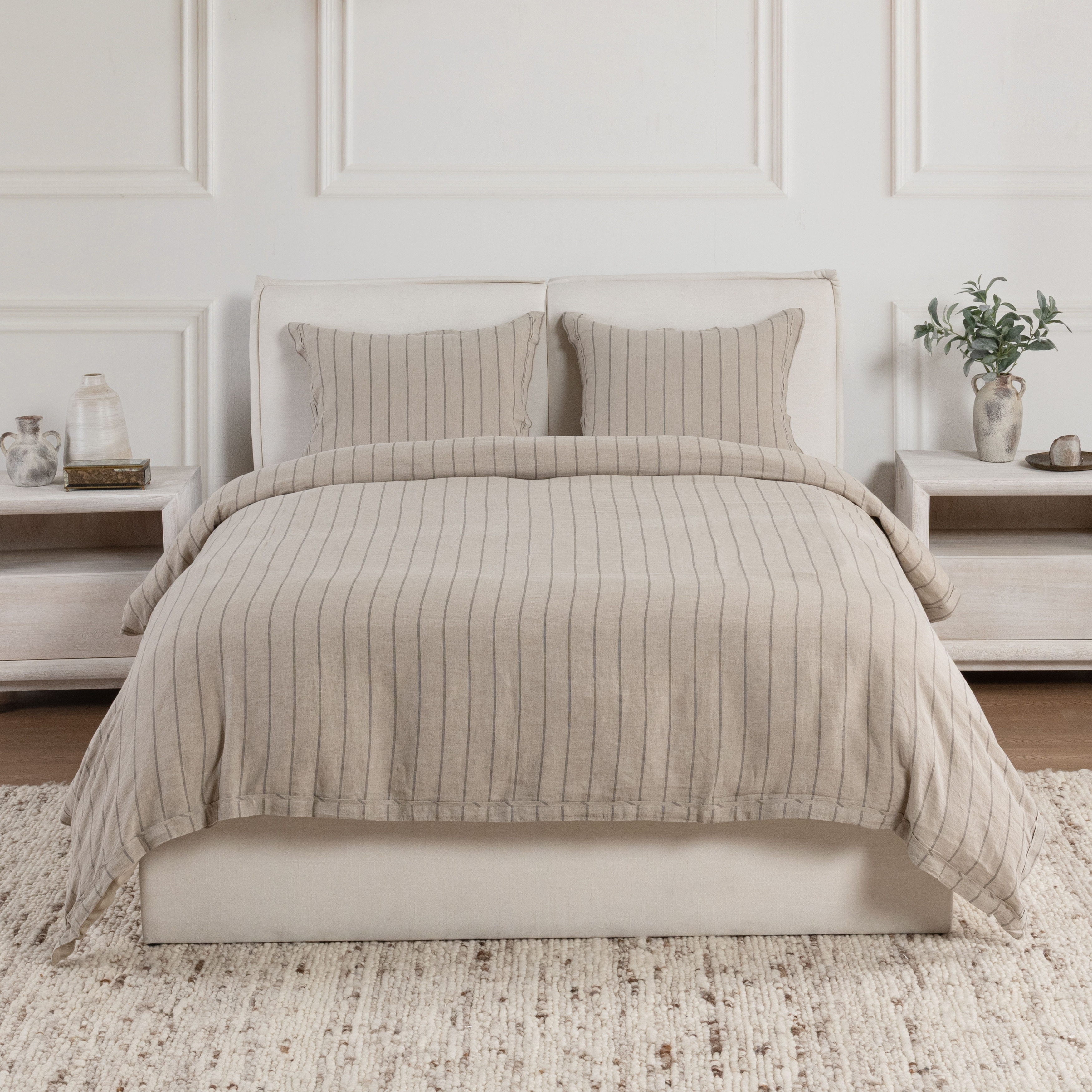 Villa by Classic Home Monaco 3-piece Belgian Linen Duvet Set