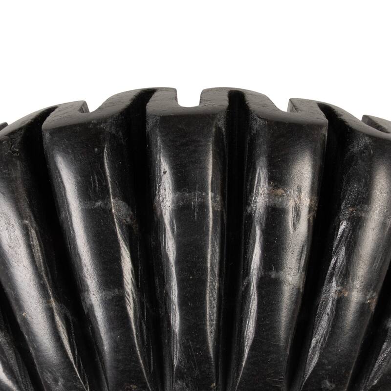 Marble Pleated Dish - 7.0"L x 7.0"W x 2.5"H