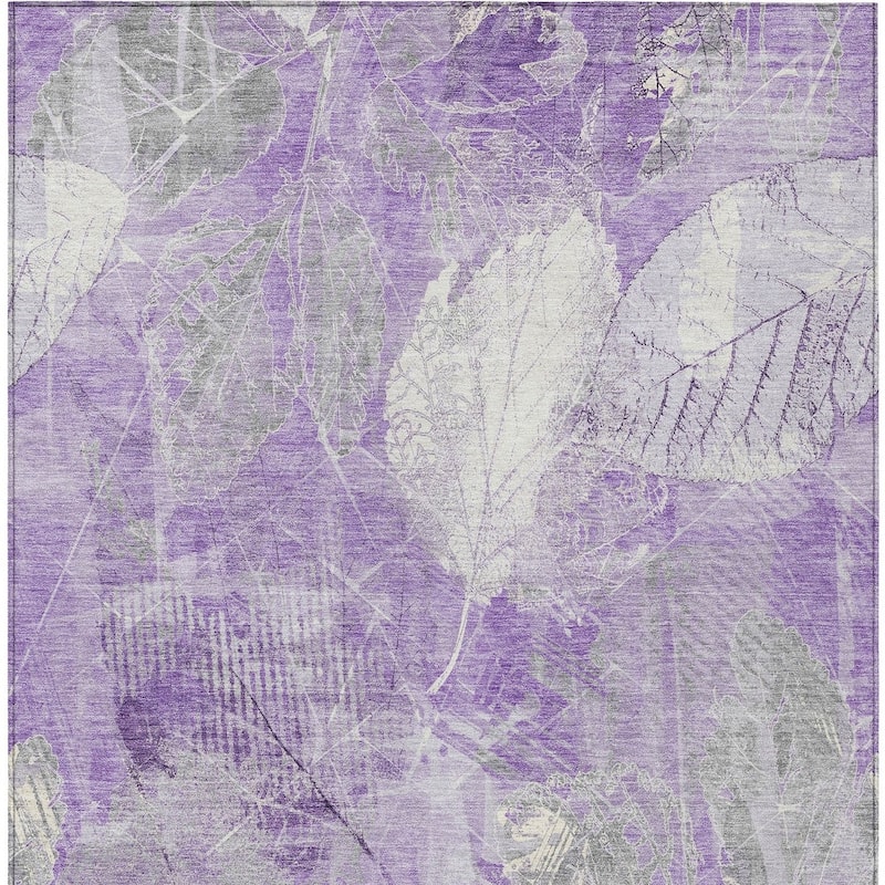 HomeRoots Floral Transitional Rectangle Outdoor Rug