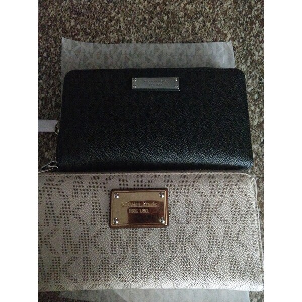 michael kors jet set signature large flat multifunction phone case