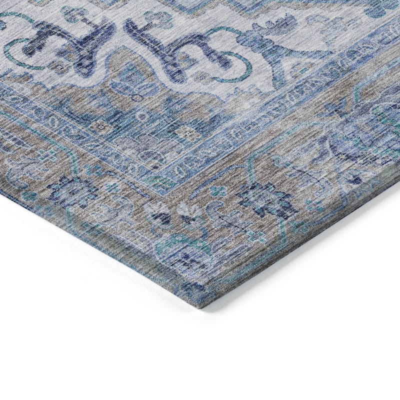 Machine Washable Indoor/Outdoor Traditional Vintage Chantille Rug