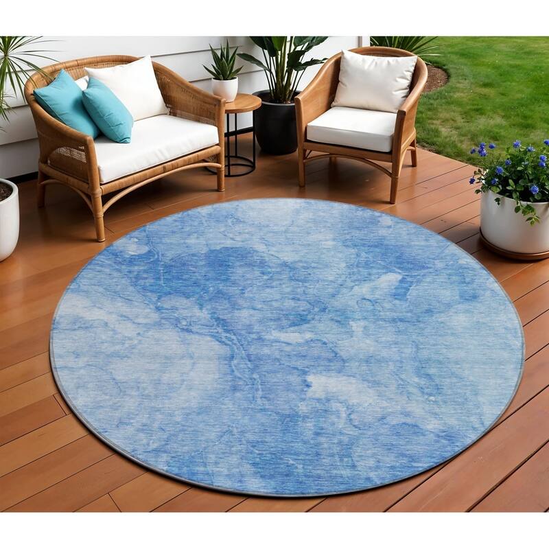 HomeRoots Nautical Transitional Rectangle Outdoor Rug - 8' Round
