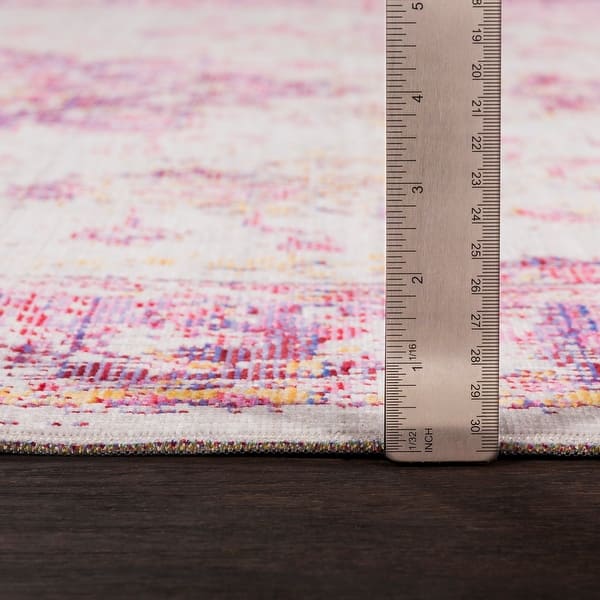 Livabliss Vintage Distressed Oriental Pink Area Rug - 5' 3" x 7' 3"