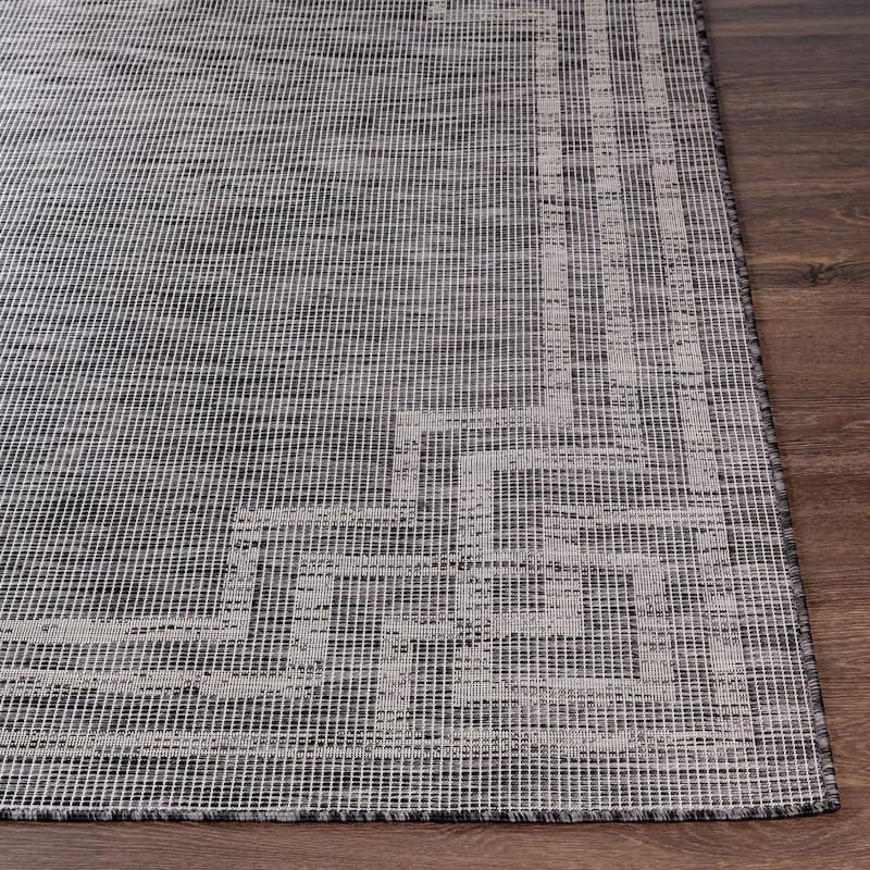 Brian Traditional Border Outdoor Area Rug
