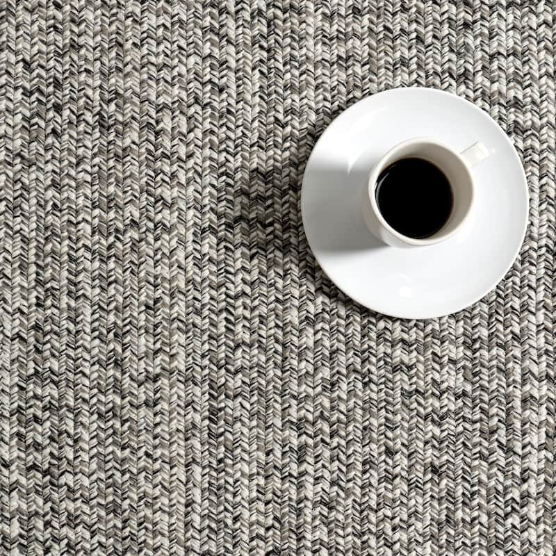 Nuloom Wynn Braided Indoor/Outdoor Area Rug