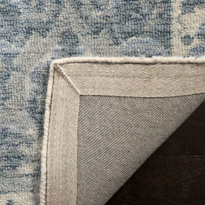 SAFAVIEH Handmade Restoration Vintage Boho Miriyam Oriental Wool Rug