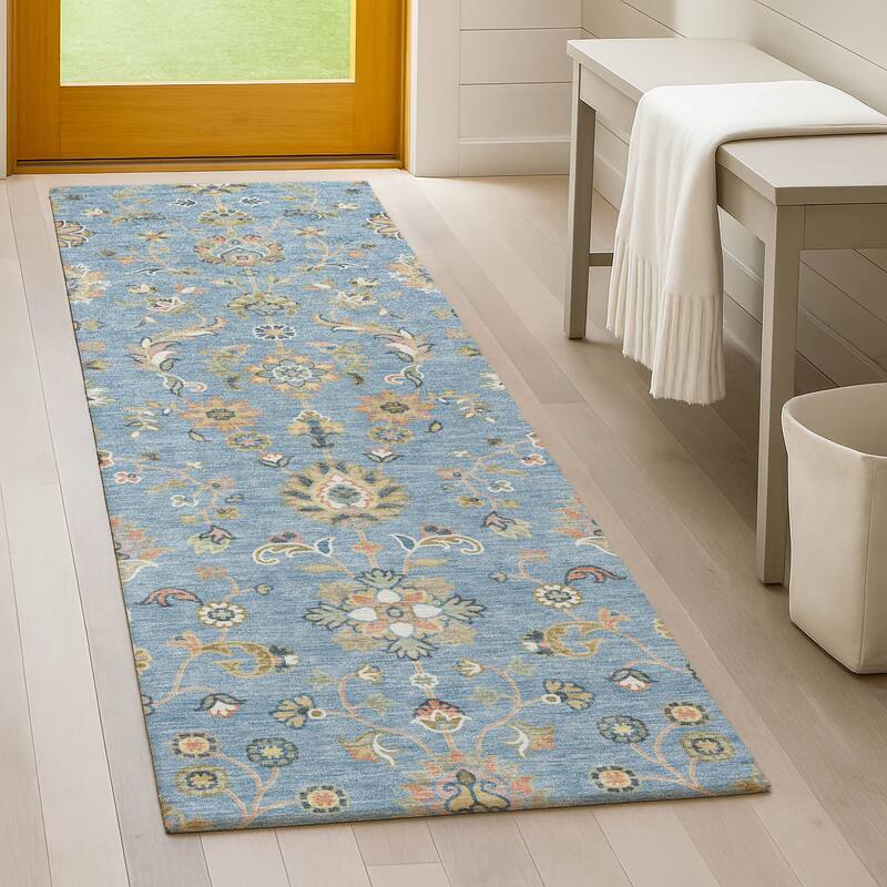 Machine Washable Indoor/ Outdoor Traditional Basalt Chantille Rug